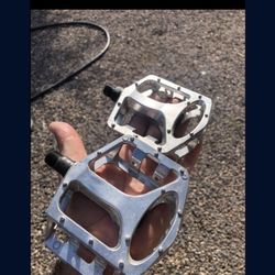 HP  PEDALS 9/16  Mid School