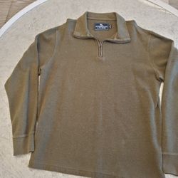 American living olive green men's sweater size small
