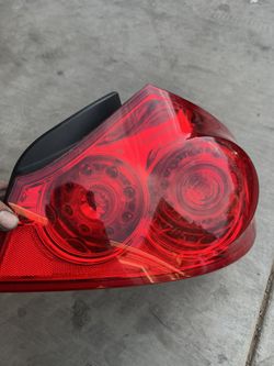 Infiniti G37 Taillight 