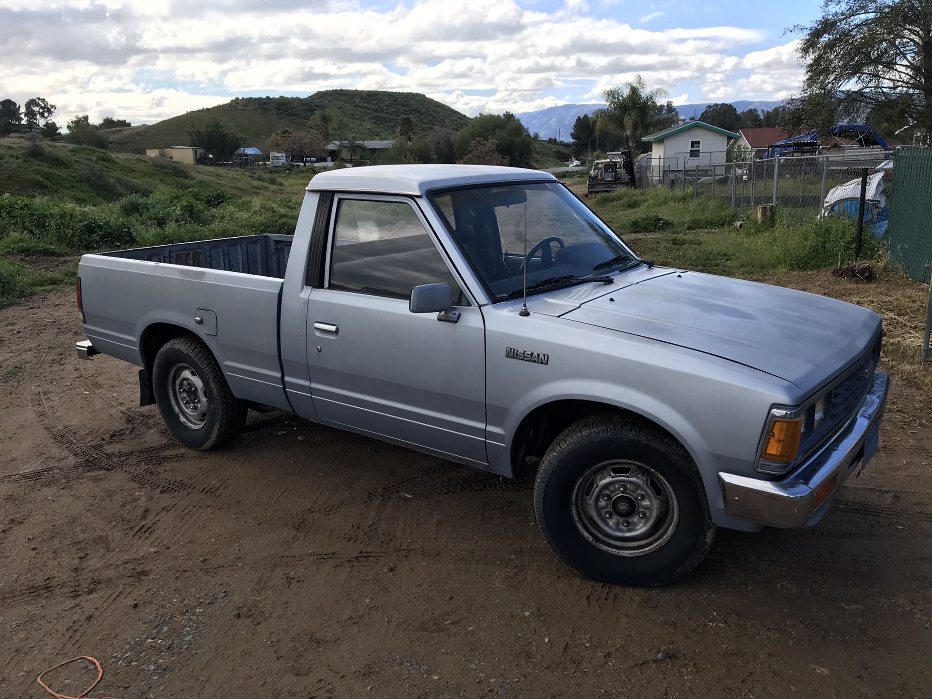 1986 Nissan Pickup