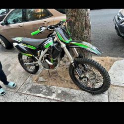 Kawasaki KX 250 F