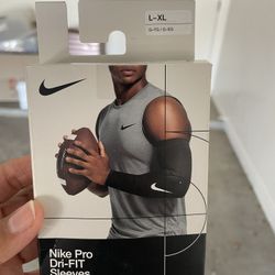 Nike Pro Dri-Fit Sleeves (pair)