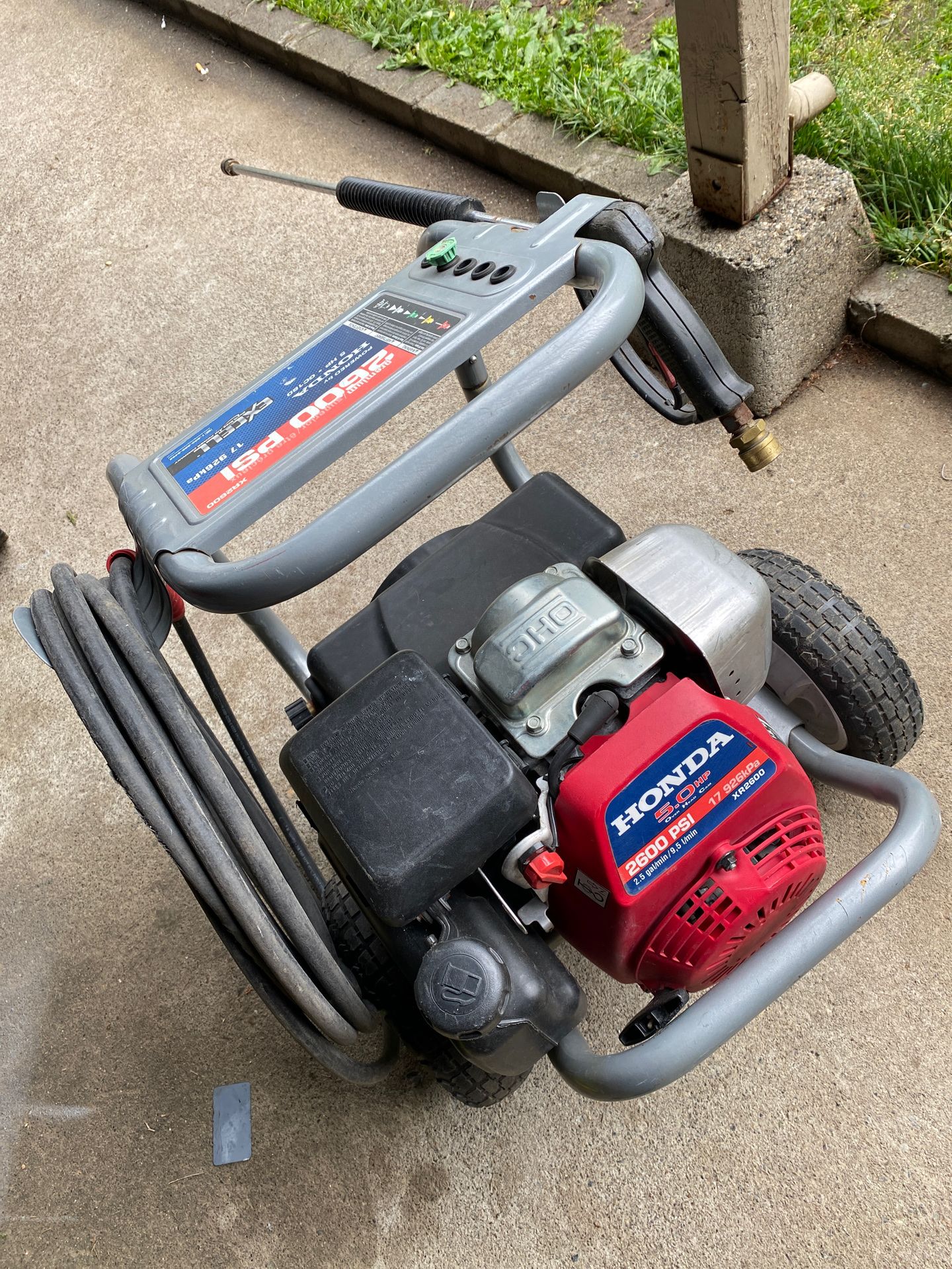 Pressure washer