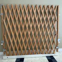 In Door Baby Gates 