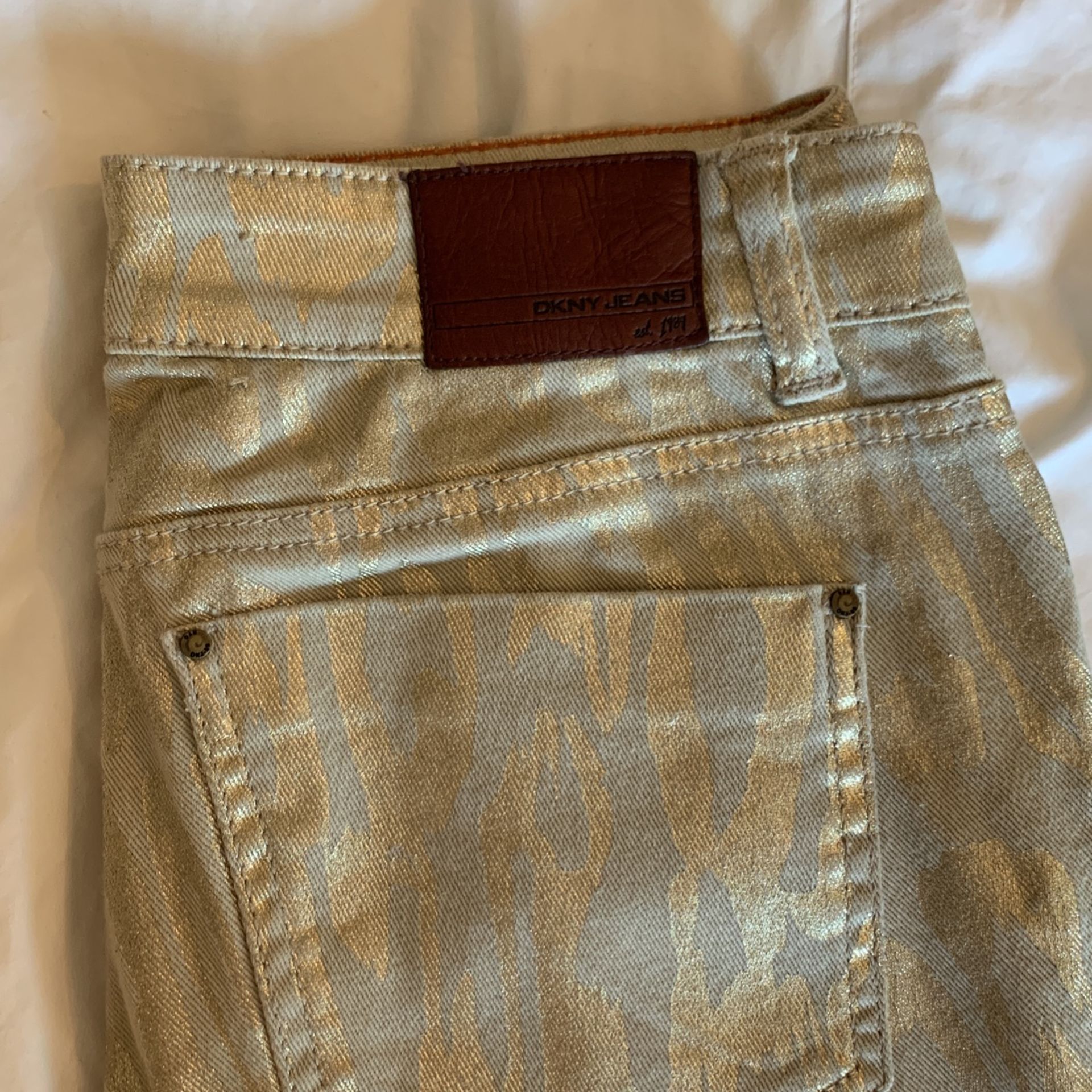 Dkny Jeans Gold Metallic Jeans Size 2