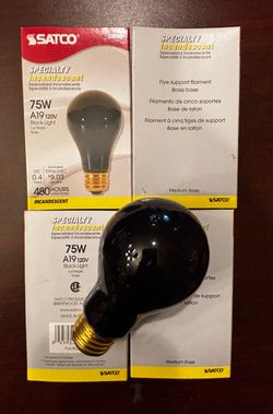 Black Light Bulbs --4--