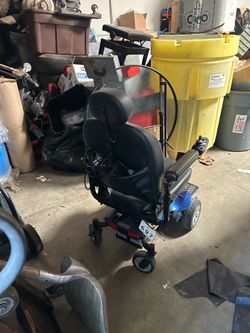 Pride Jazzy Elite ES portable power chair  excellent  condition