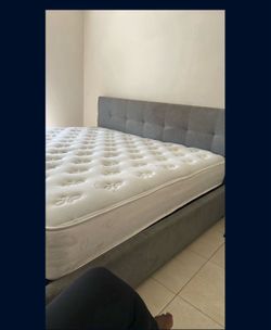King Bed And Mattress $400