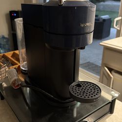 Nespresso Coffee  Machine Few Month Old