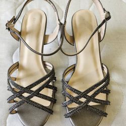 Gray/Silver Heel Sandals 7.5W