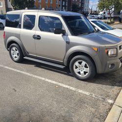 2004 Honda element Ex AWD current registration JUST SMOGGED

TODAY