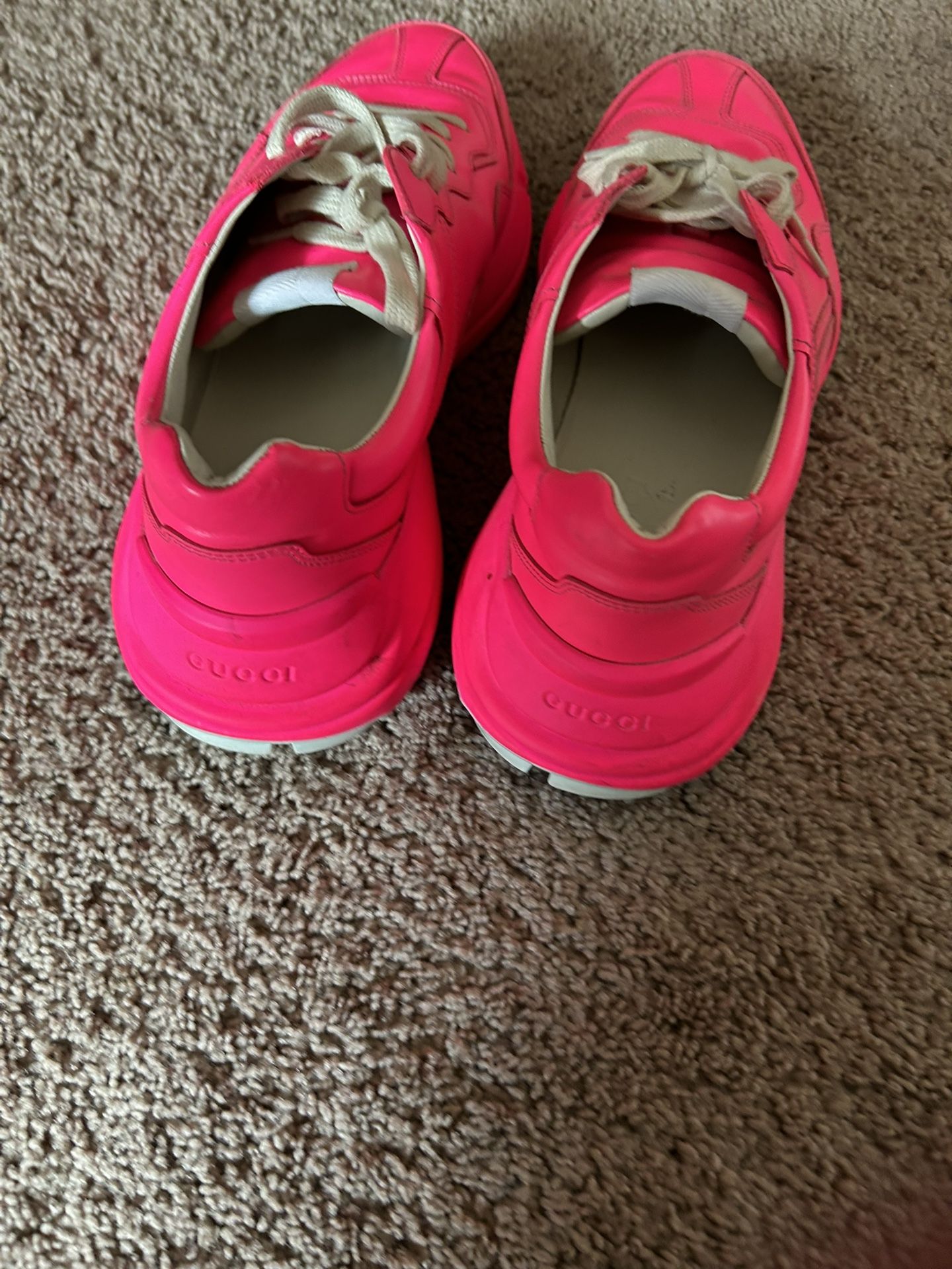 Pink Gucci Shoes