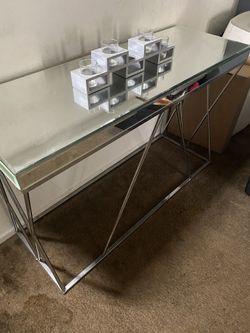 Mirror Table