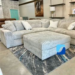 (New) Fluffiest Modern Sectional Couch