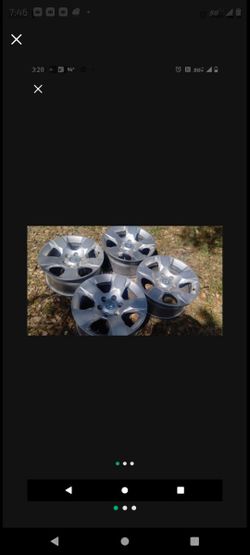 Factory Dodge RAM wheels 6 lug,  size 18" only 300.00 for the set they also fit Chevy trucks