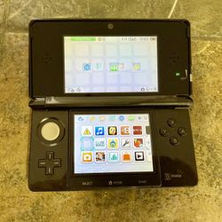 Nintendo 3DS With Case