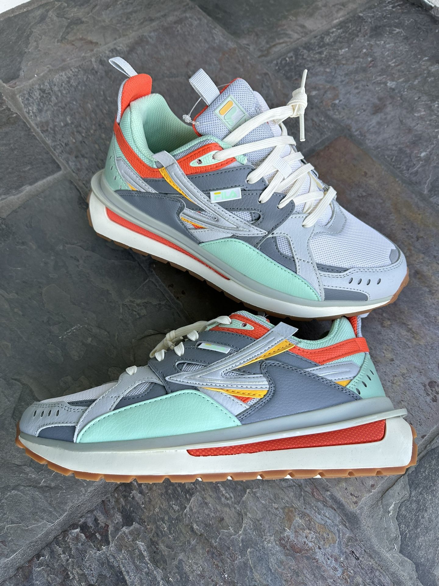 Fila Sneakers