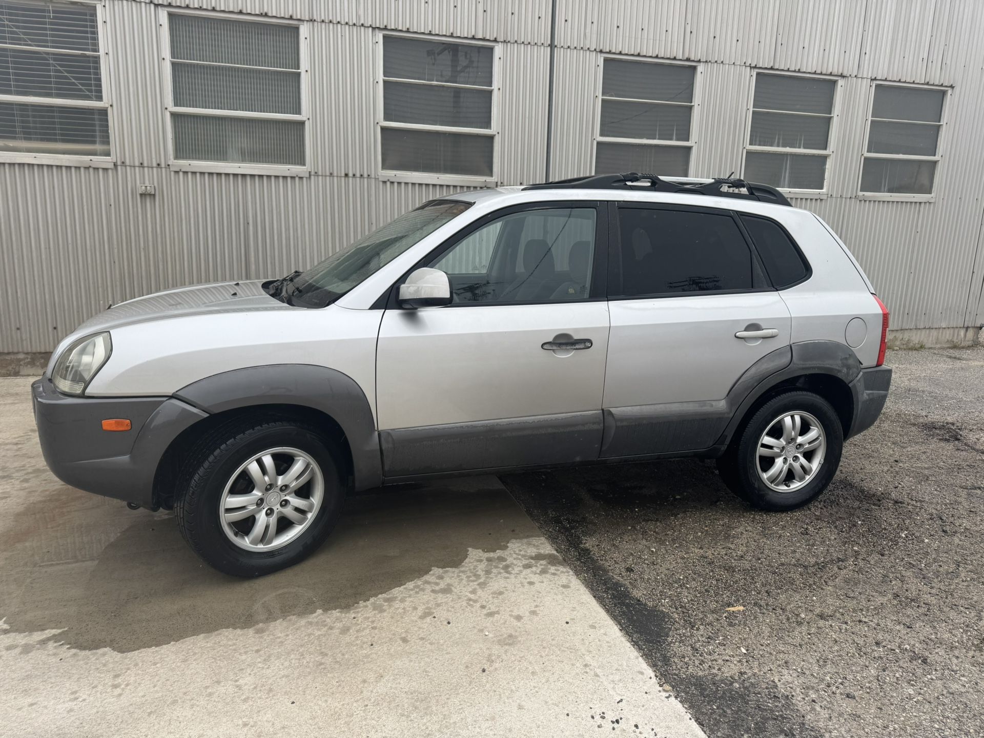 2006 Hyundai Tuscon + Matching Parts Car
