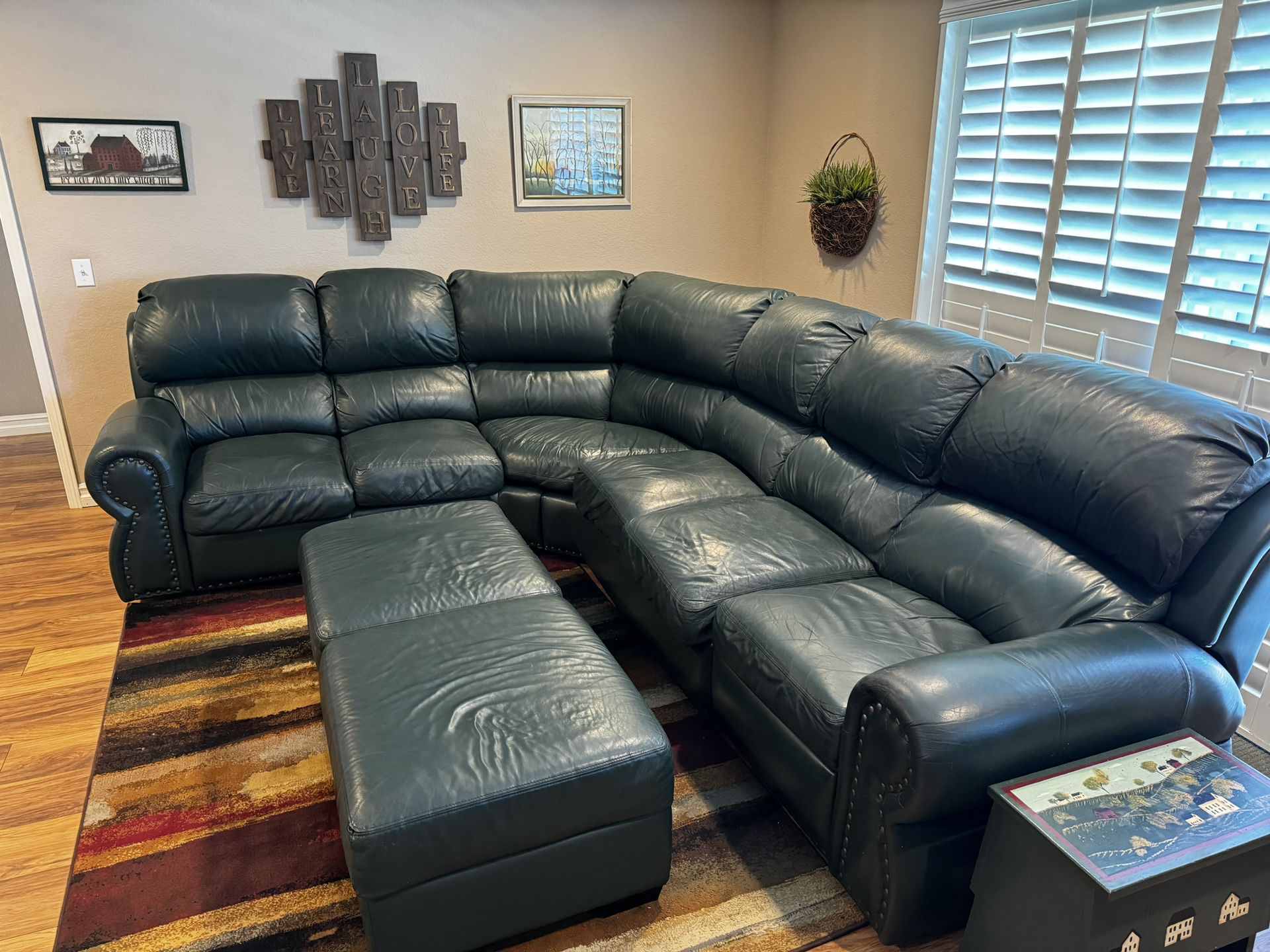 Free Arizona Leather Couch 