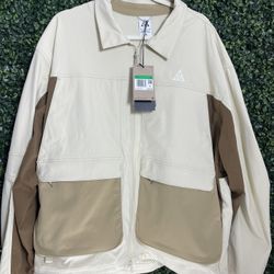 Nike ACG Smith Summit UV Jacket Khaki Beige Summit White HV0598-229 Size XL