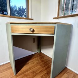 Cute Refinished Vintage Corner Desk