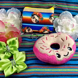 COLORFUL FRIDA WALLET 2 BOWS & DONUT