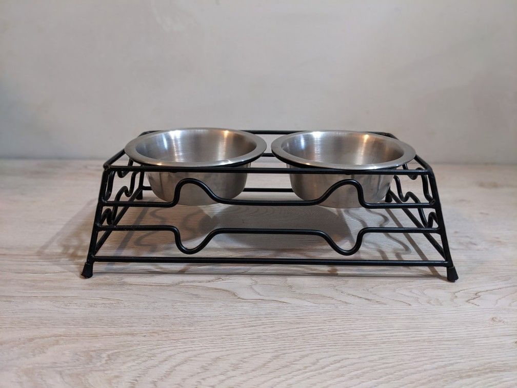 Small Dog Cat Pet Food Water Bowl Stand Raised Black Metal Holder Dish