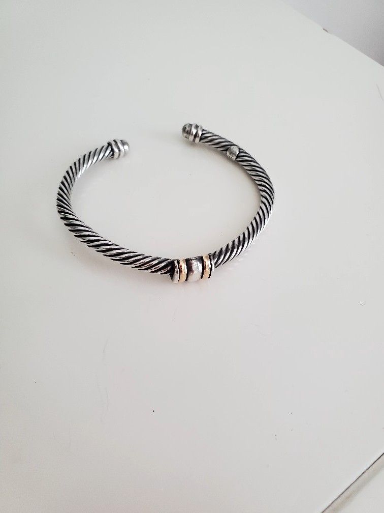 925 STERLING SILVER & 18K REAL GOLD ACCENT TWISTED BANGLE