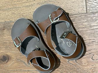 Salt Water Sandals Size 6