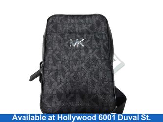 Michael Kors Qf8kqrm1 Black Purse / Handbag