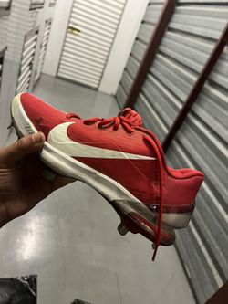 7.5 Men’s Nike metal Cleats