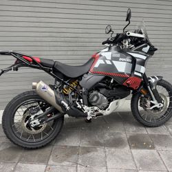 2024 Ducati Desert X Just 2k Miles!