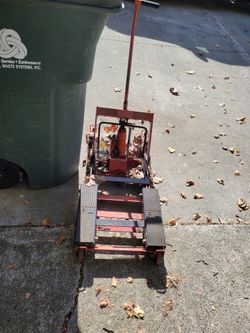 Motorcycle jack