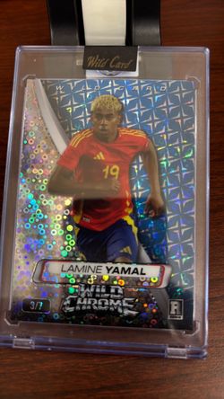 Lamine Yamal Wild Card Chrome 3/7 Trading Card