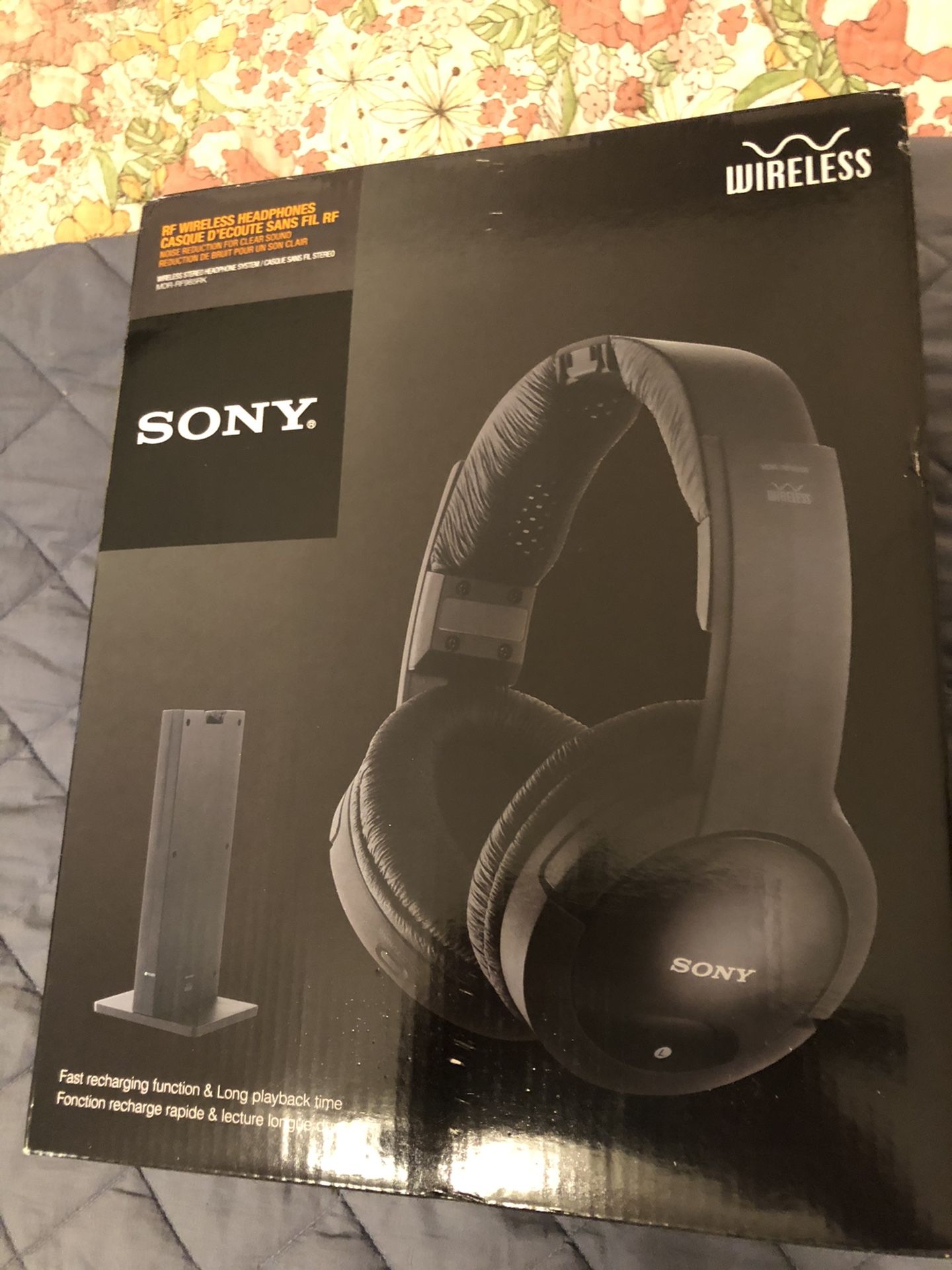 $50 Sony wireless headphones MDR-RF985RK NEW IN BOX