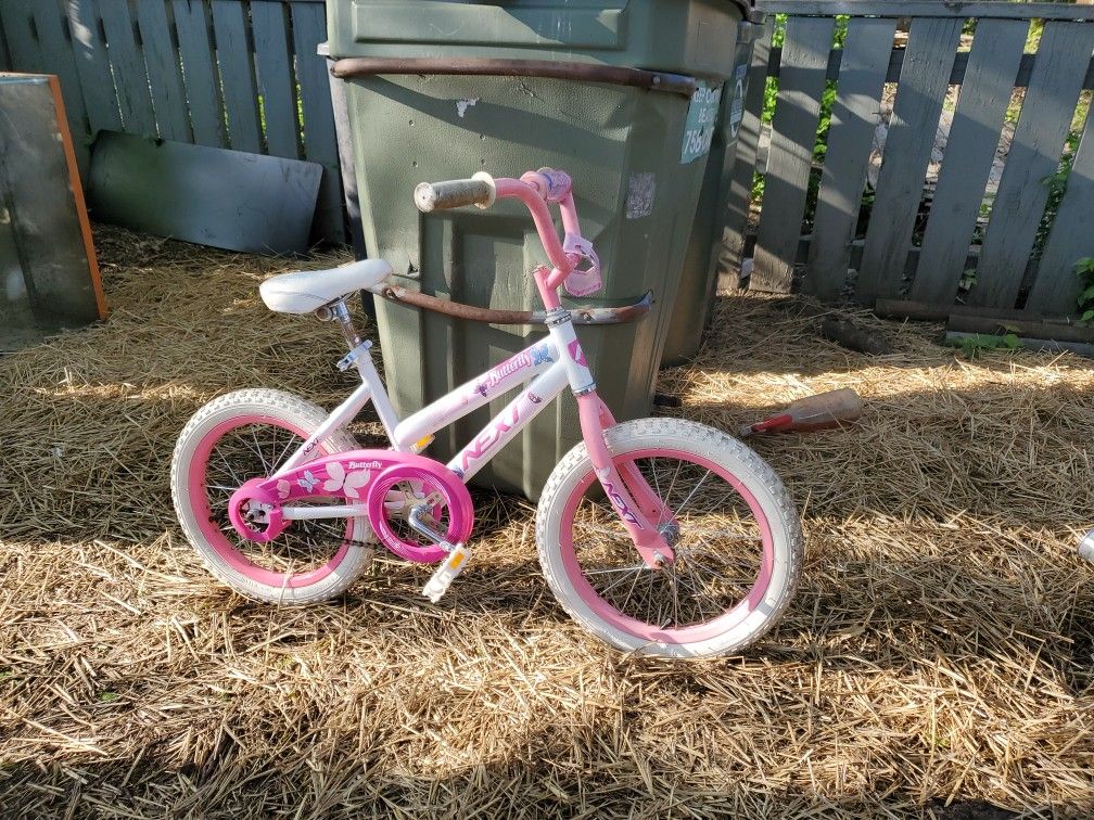 Use 16 Inch Girls Bike  No.training Wheels