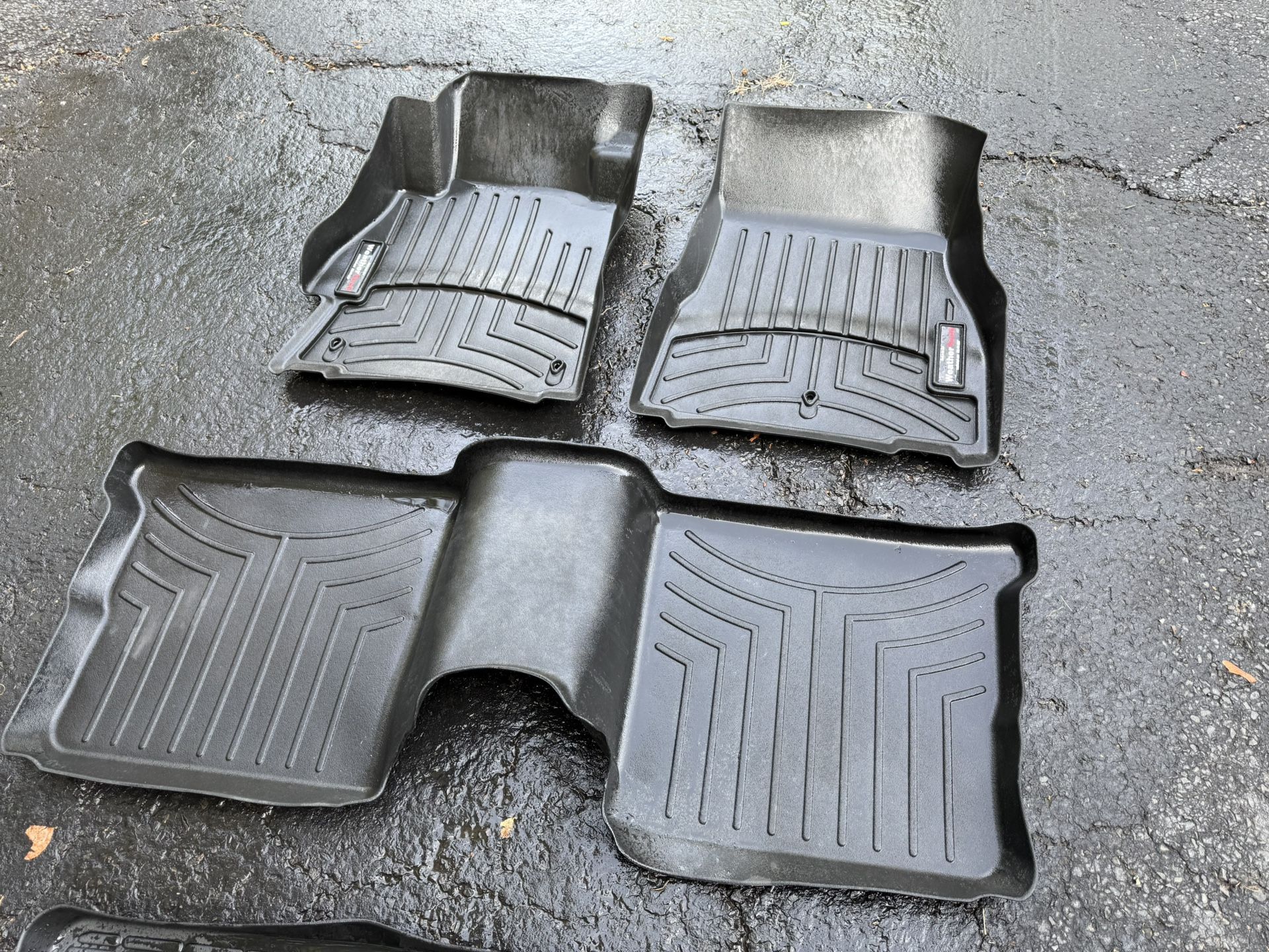 WeatherTech FootLiners & Cargo Cover Nissan Versa 2020-25