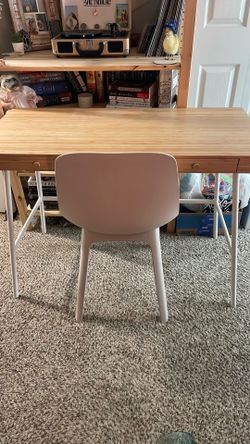 Table & Chair