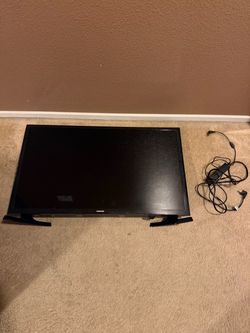 32" Samsung HD TV (Great Condition, No Remote)