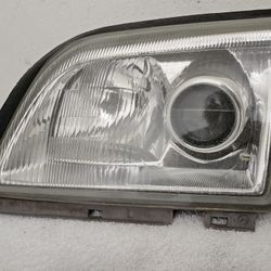 1(contact info removed) Mercedes-Benz Sl500 Frontend Parts