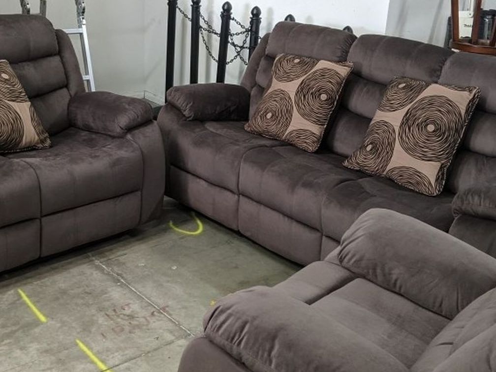 BRAND NEW BROWN FIBER COUCH SET WITH 5 RECLINERS!!
