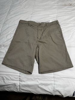 Chinos with special adjustable elastic waist
