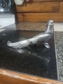 Vintage Pewter Metal Peacocks / Pheasants Salt Or Pepper Shakers