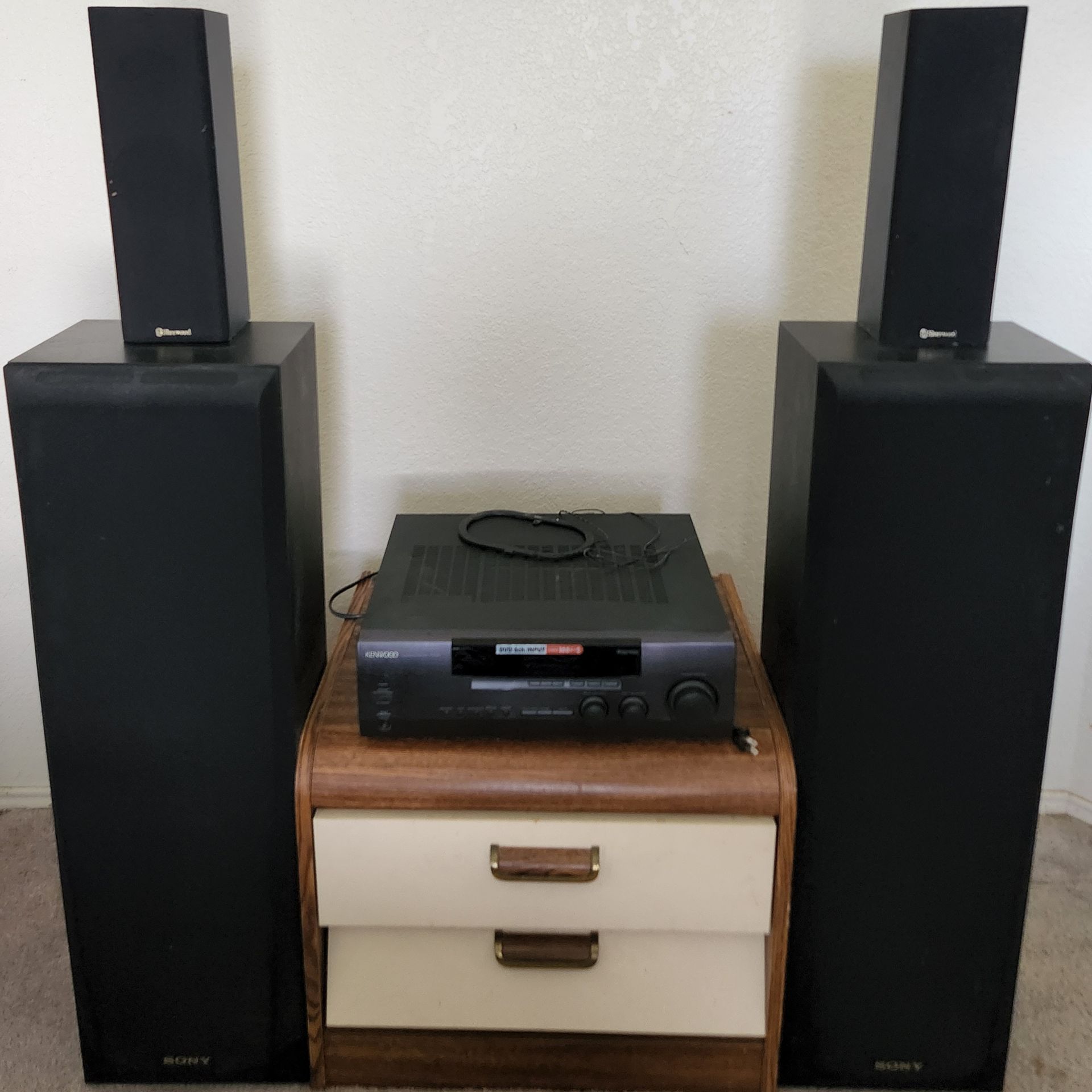 AM / FM Radio stereo