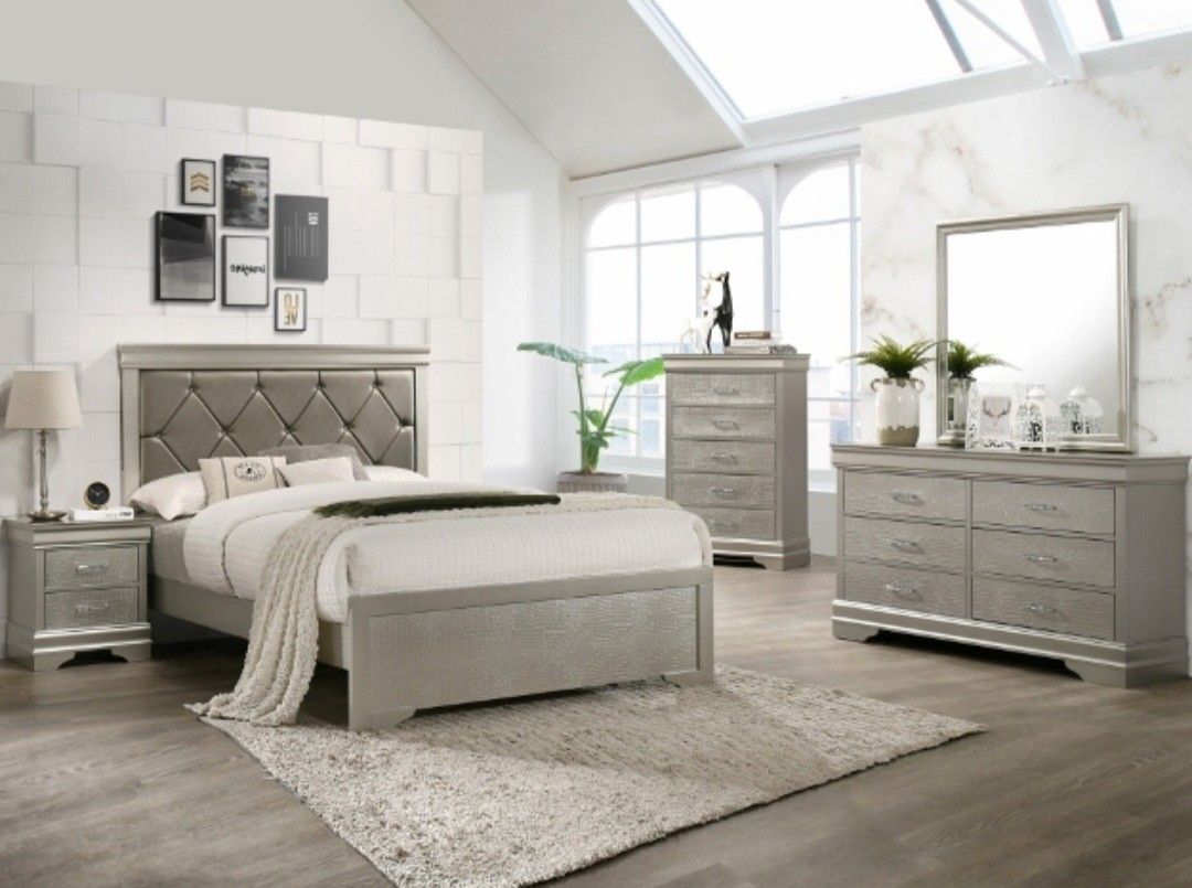 Queen Size Bedroom Set