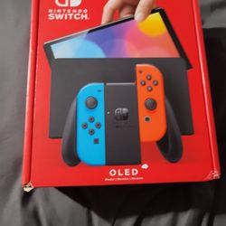 NINTENDO SWITCH OLED