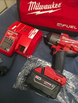 Milwaukee m18 1/2  impact wrench Firm price