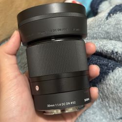 Sony Lens