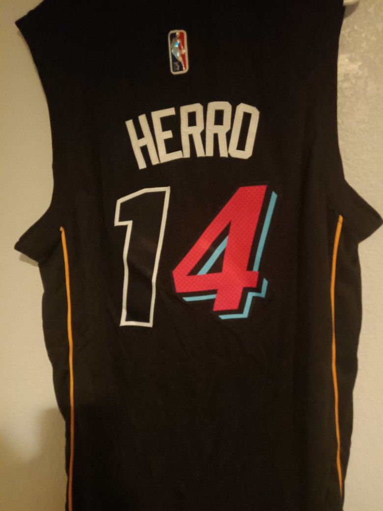 Miami Heat Jerseys XL /XXL