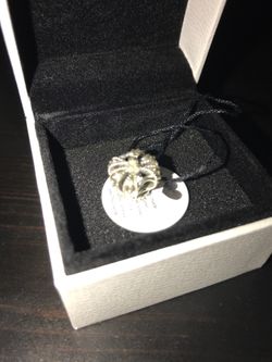 Crown pandora charm